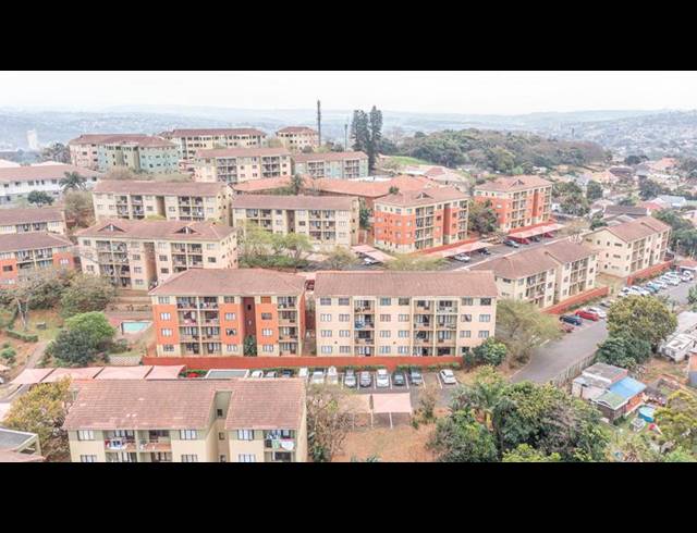 2 BEDROOM APARTMENT FOR SALE IN MONTCLAIR